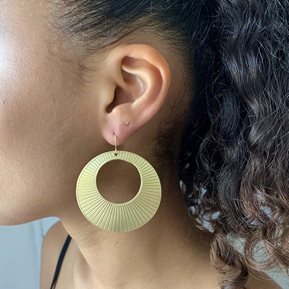 Hilrose Golden Hoop in Brass Matt Finish Earring - Picture 2 of 3